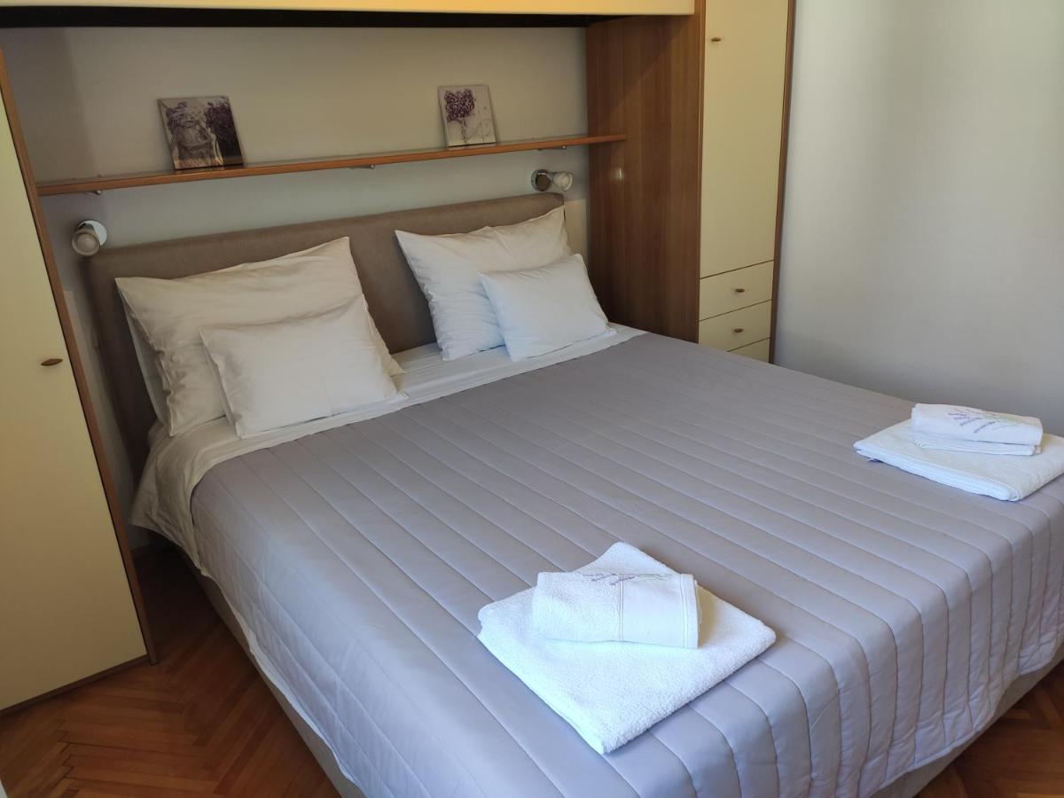 Apartman Marina II Рогозница Екстериор снимка
