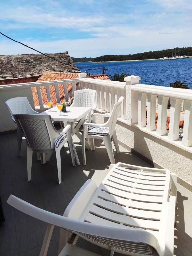 Apartman Marina II Рогозница Екстериор снимка